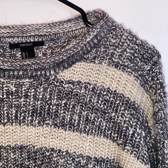 Sweater - Picture 2 of 3